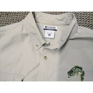 Columbia PFG Fishing Short S/S Shirt Size XL Vented Embroidered Largemouth Bass